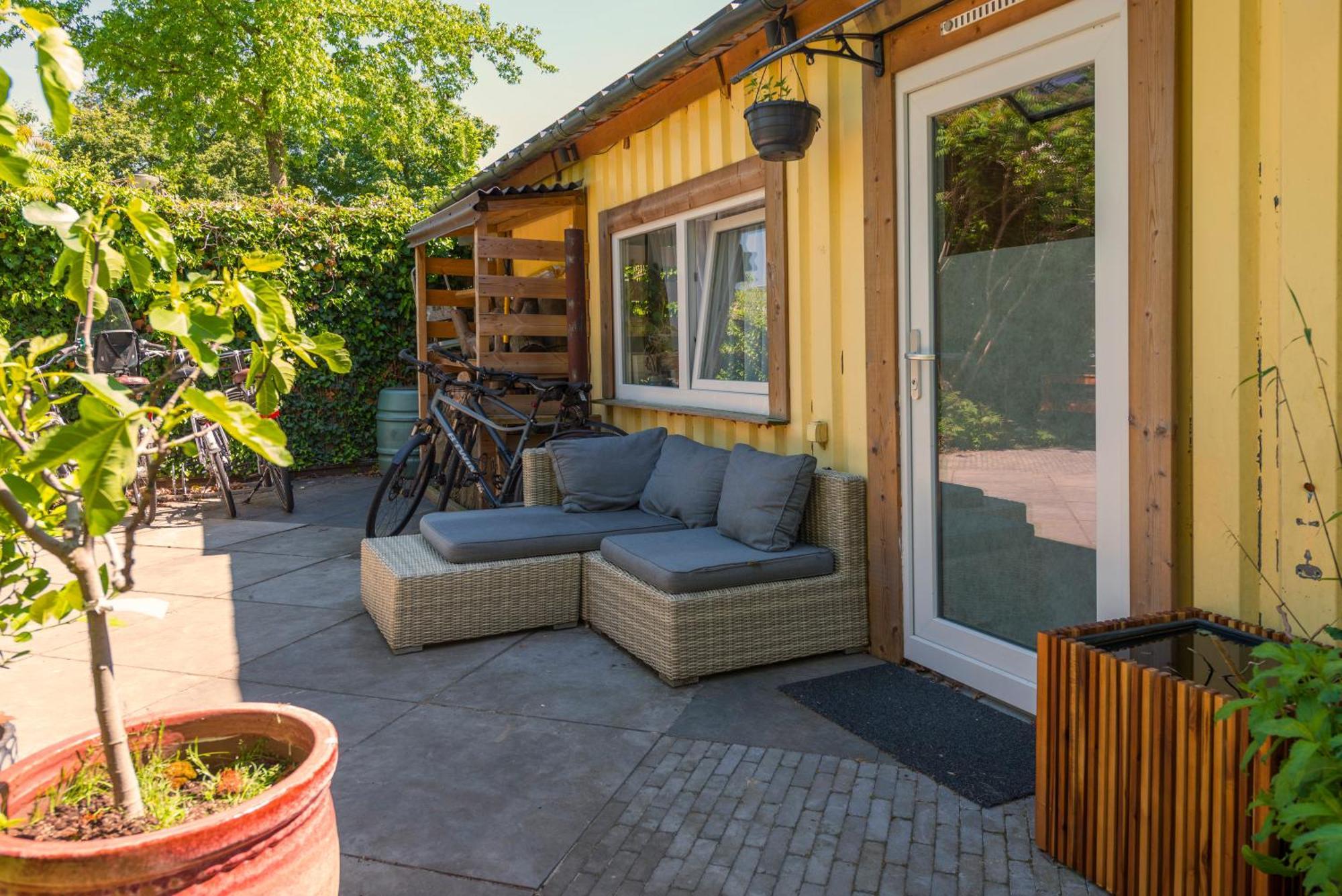 Tiny House - Leenfietsen, Eigen Keuken En Badkamer 奈梅亨 外观 照片