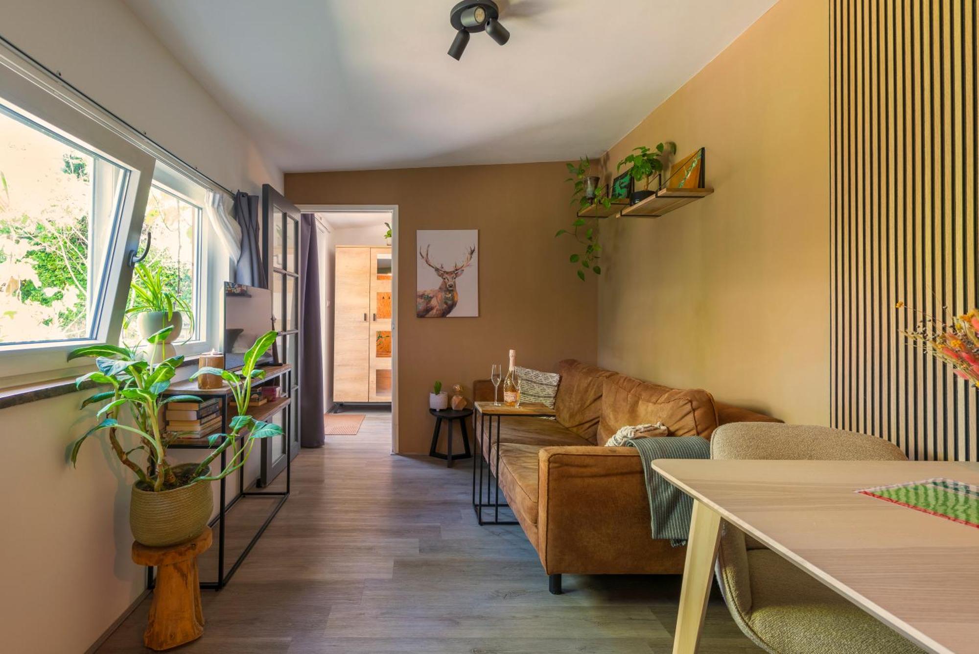 Tiny House - Leenfietsen, Eigen Keuken En Badkamer 奈梅亨 外观 照片